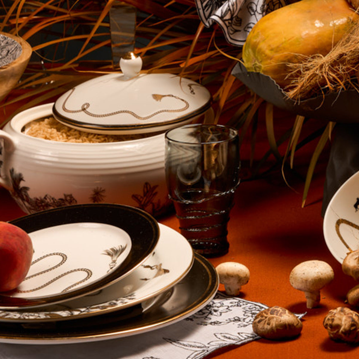 Safari Rice Dish With handle