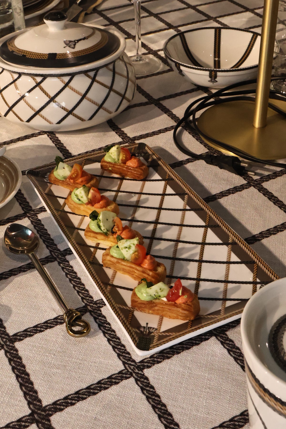 Cordage Rectangular platter