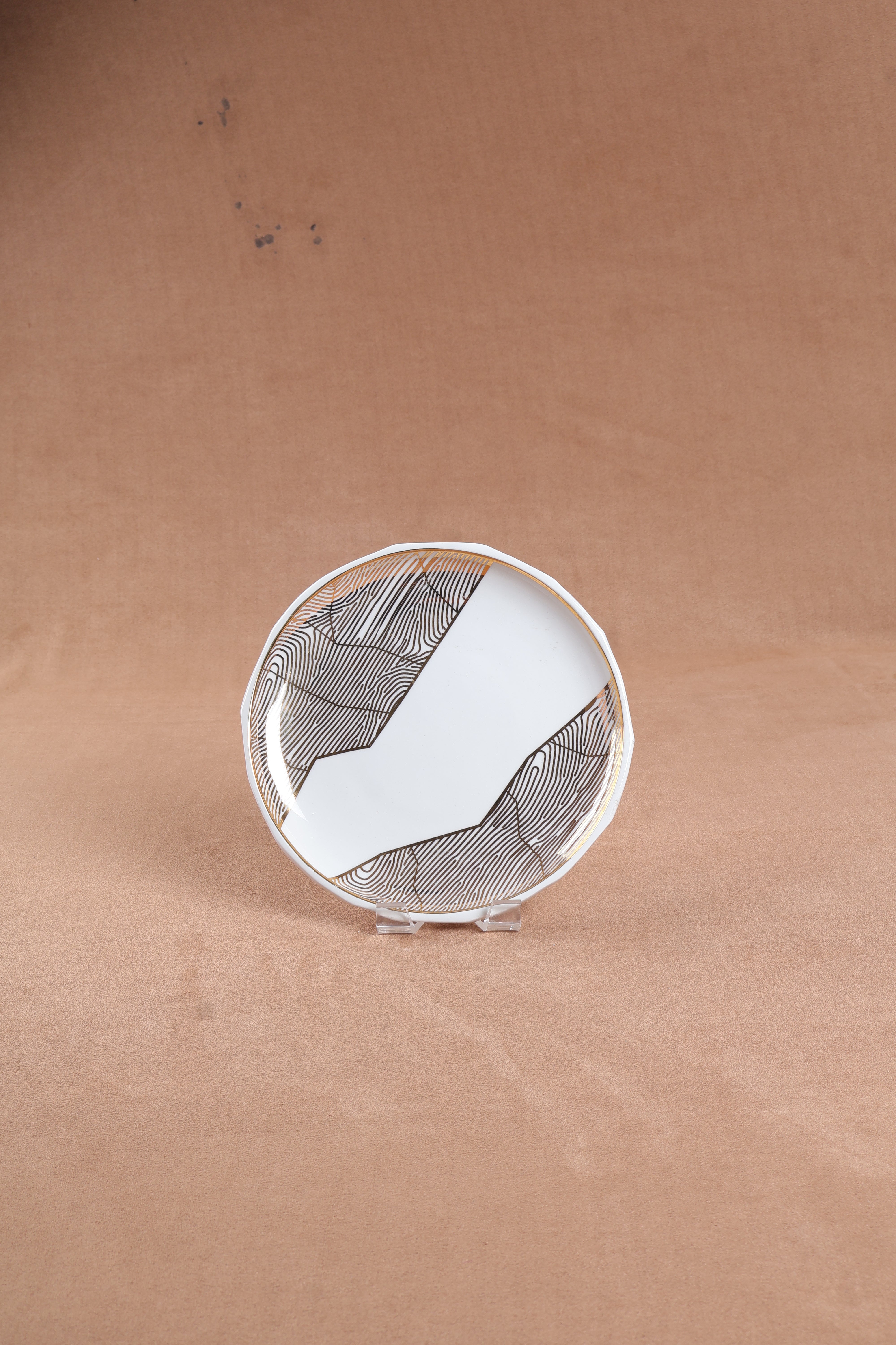 Identity side plate