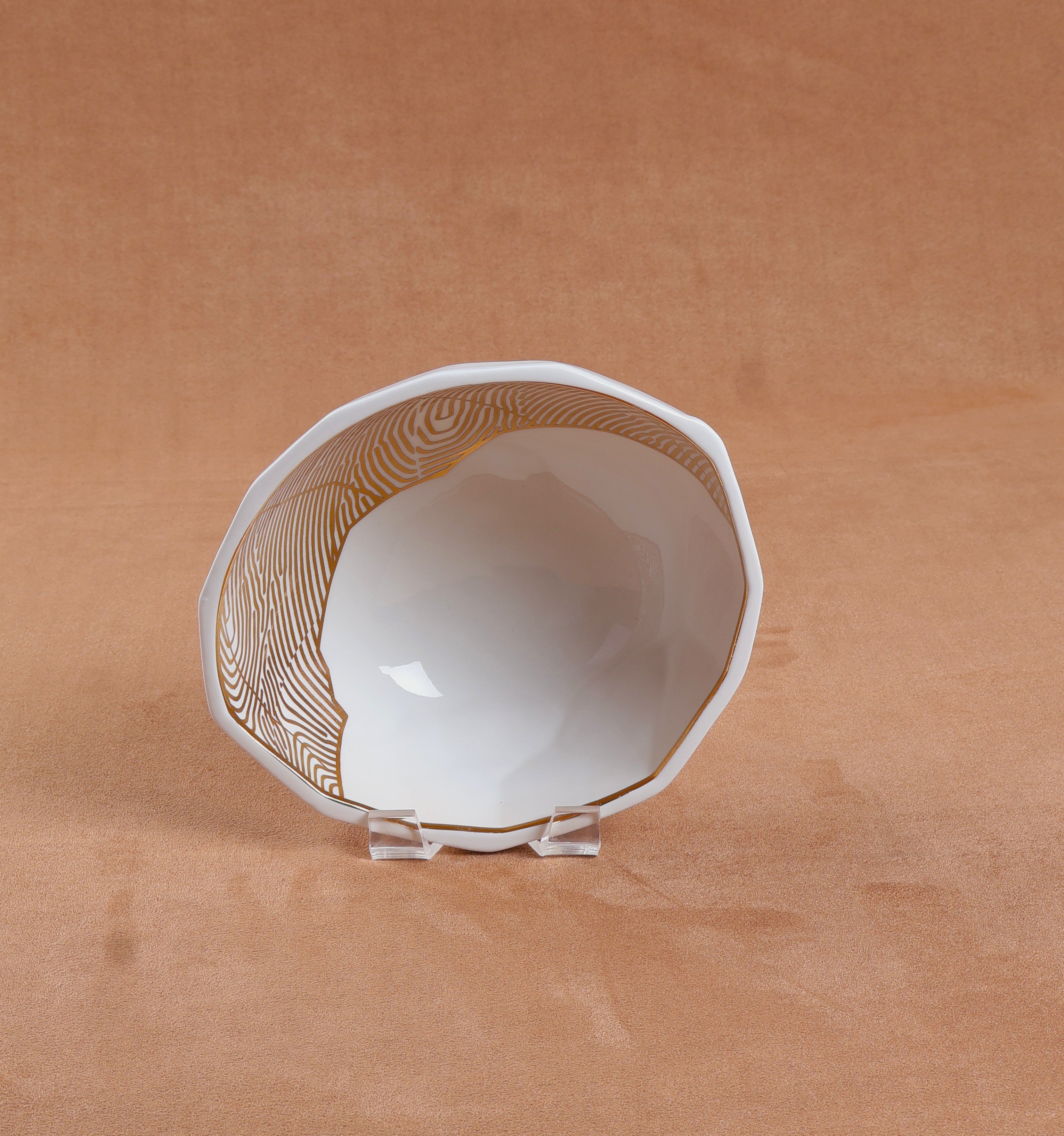 Identity serving dish Fingerprint design