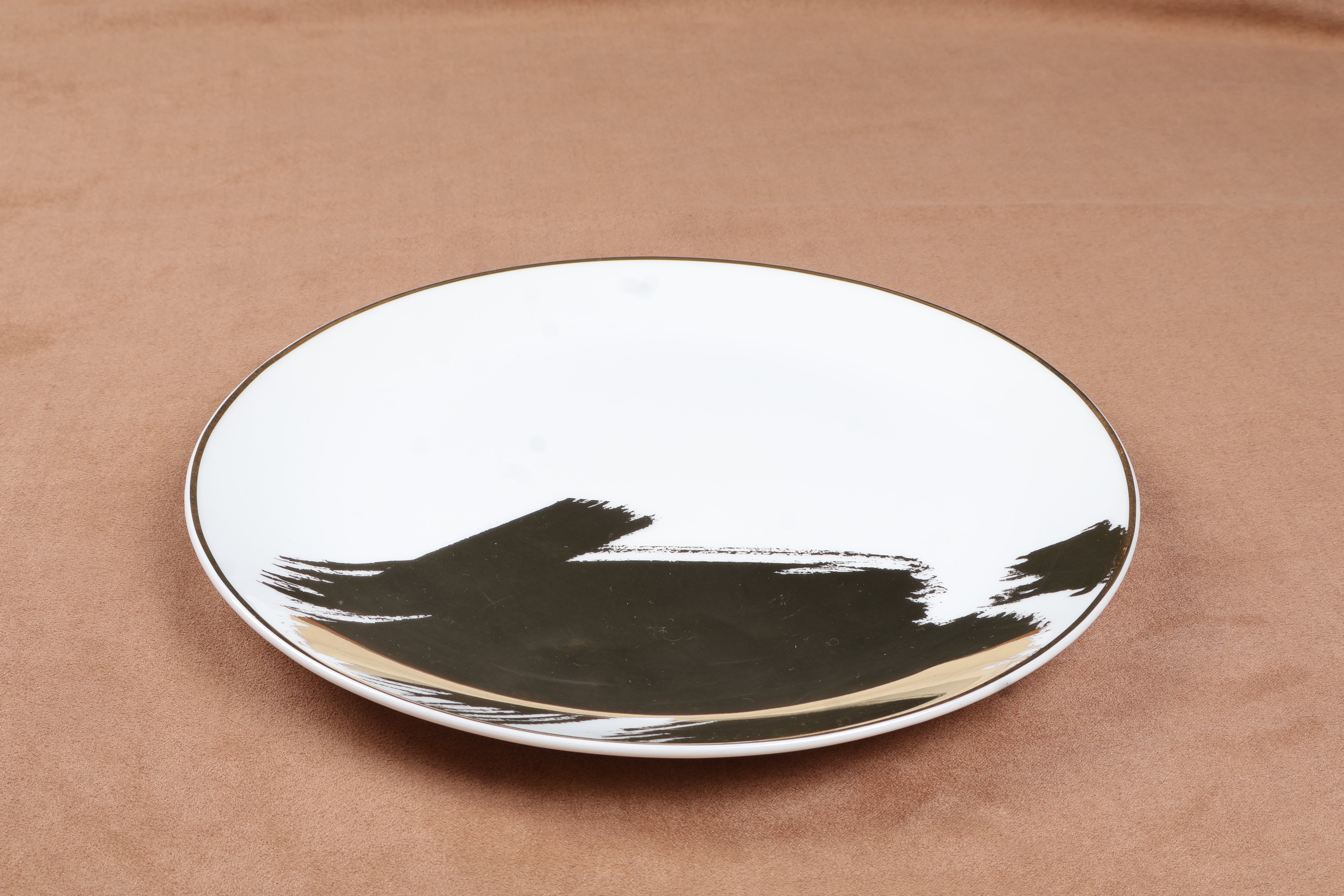 Identity Coupe dinner plate