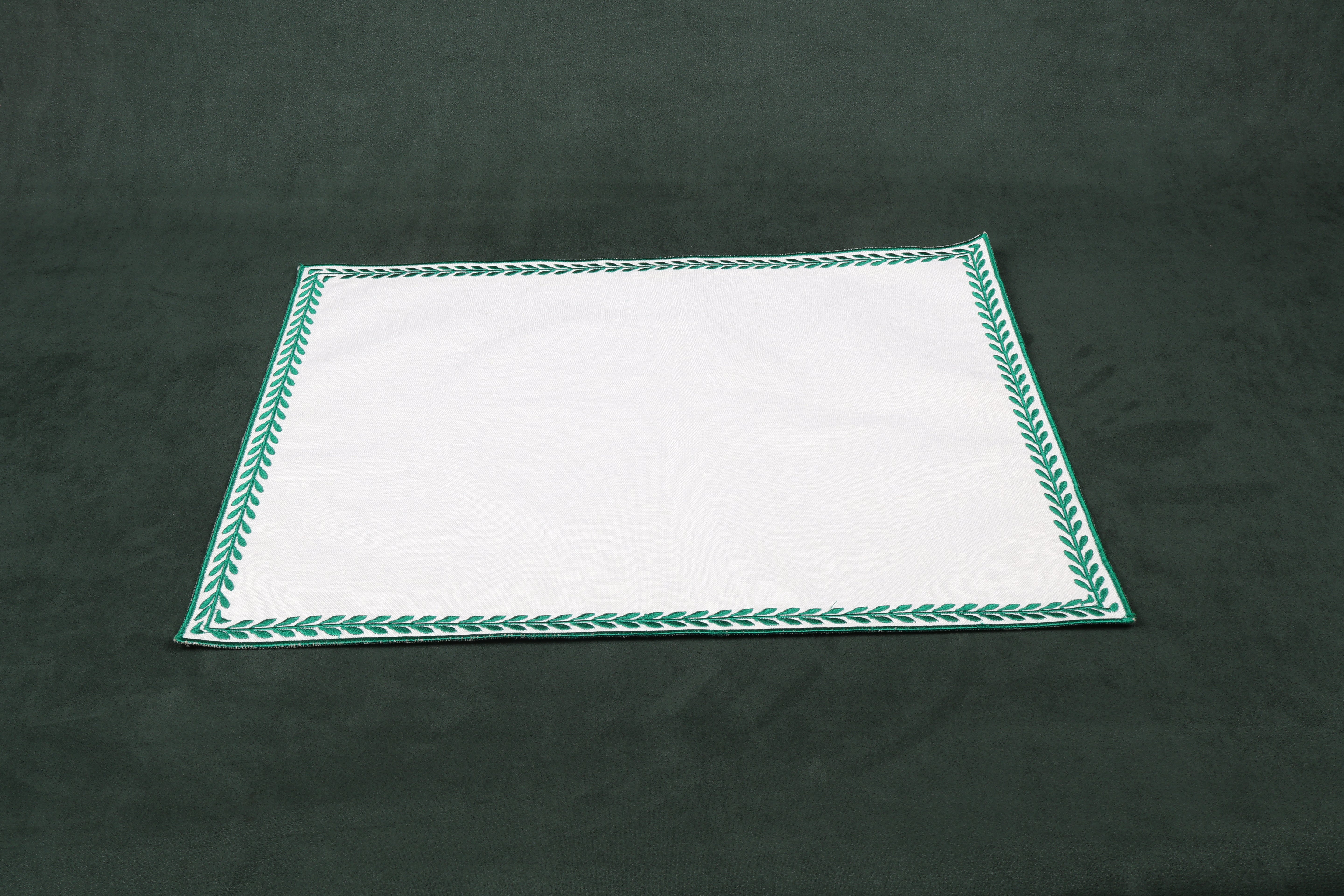 Tenkaya White Green Placemat