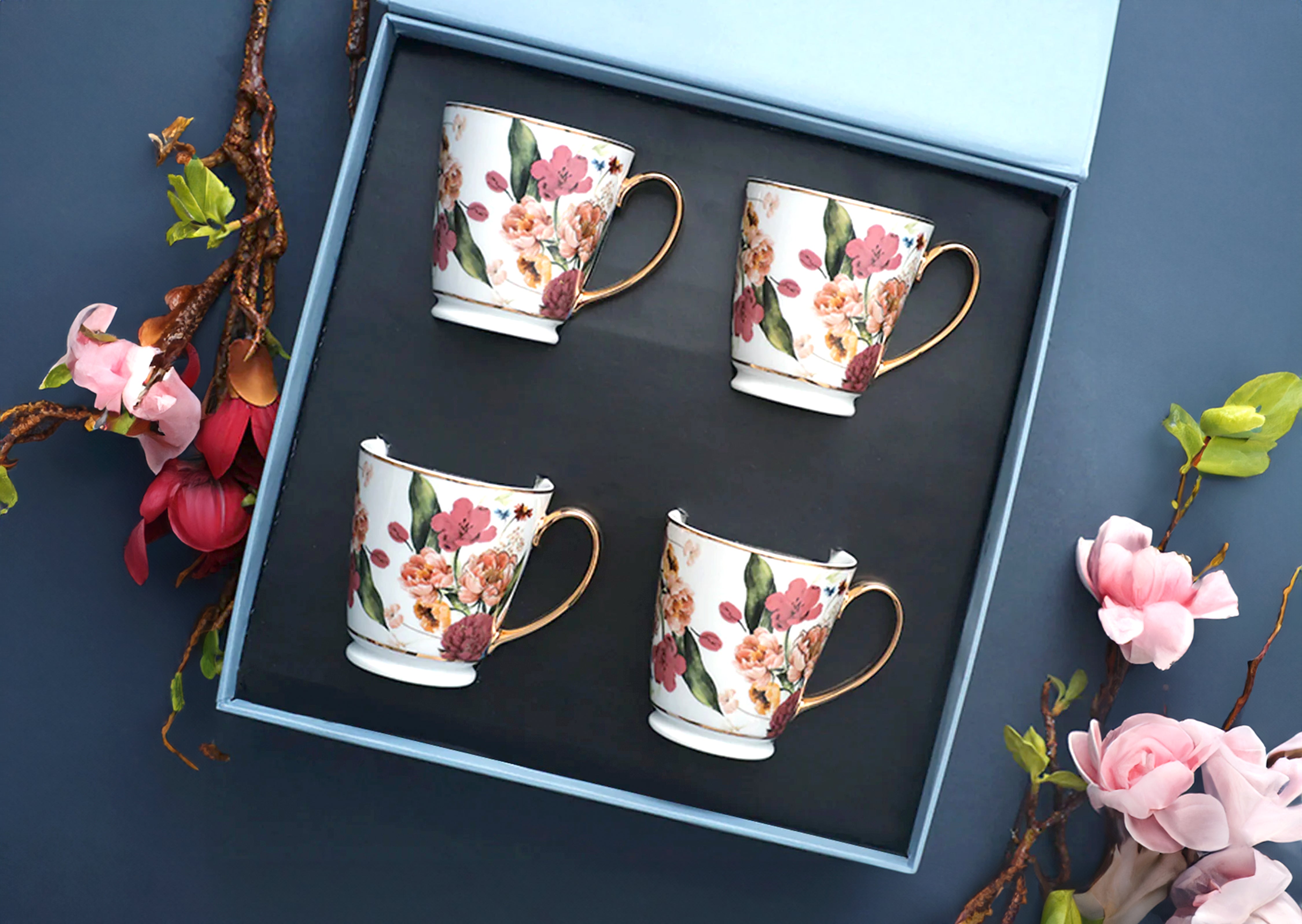 Victorian Romance Gift Set of 4 Coffee Mug