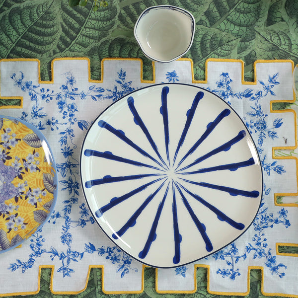 Jardin Stripes Printed Blue Dinner Plate (Dia 10')