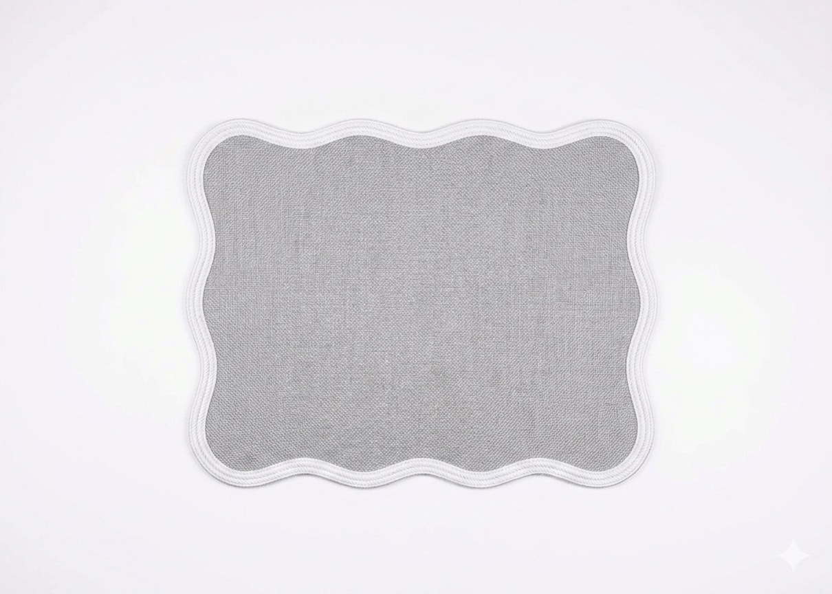 Scallop Water-Resistant Placemat- Silver