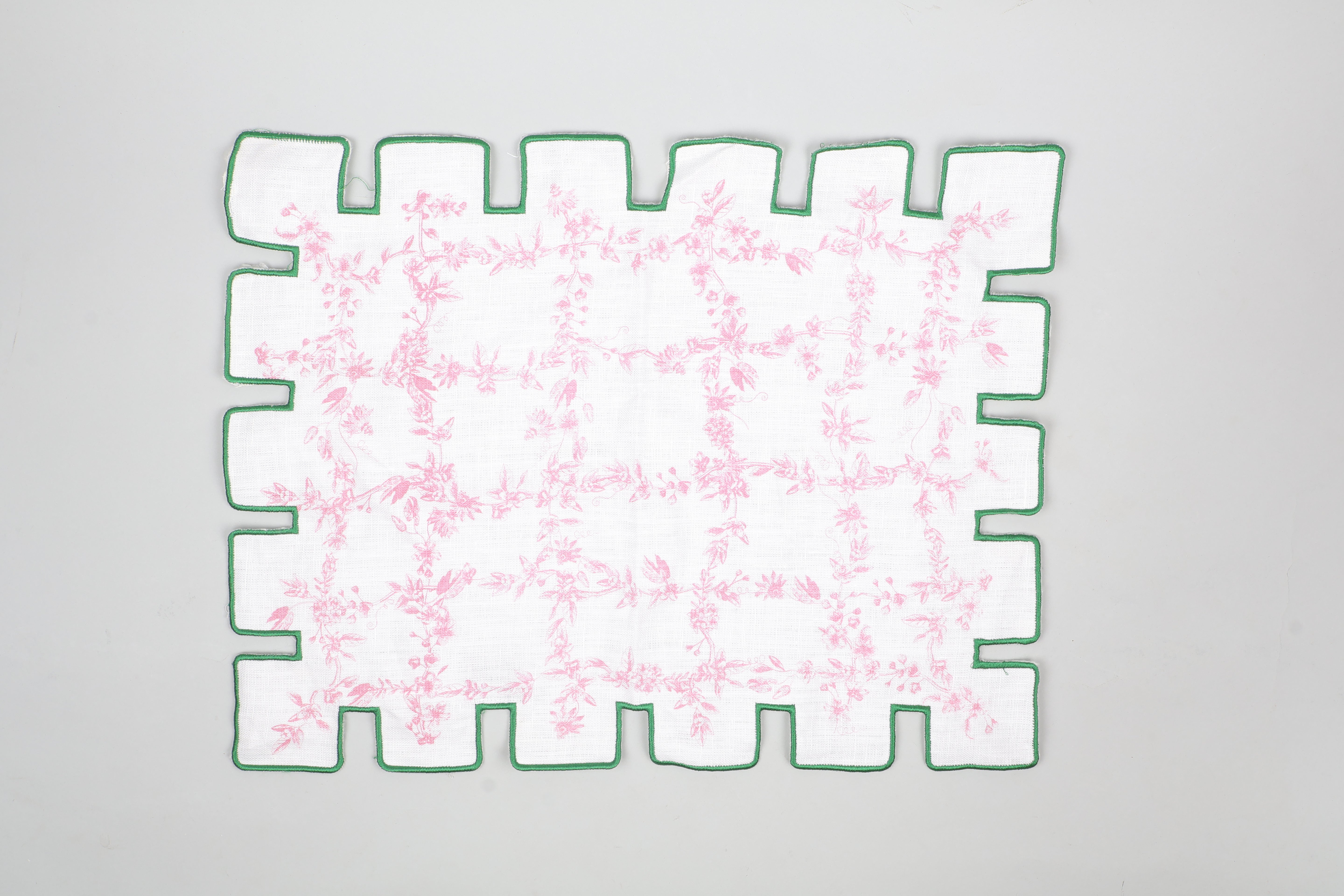 Jardin Linen Laminated Placemat- Green & Pink