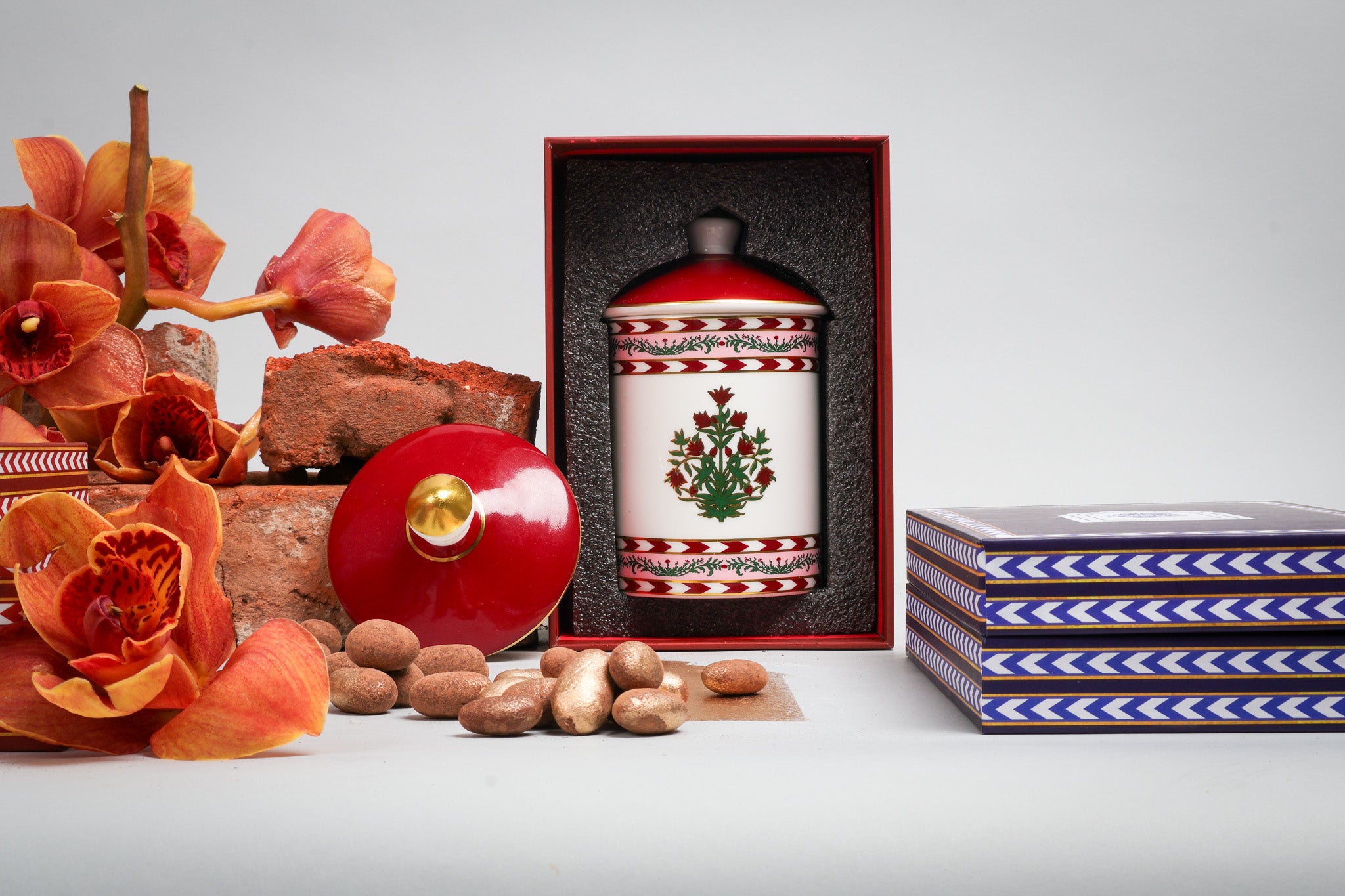 Amer Candleholder- Red