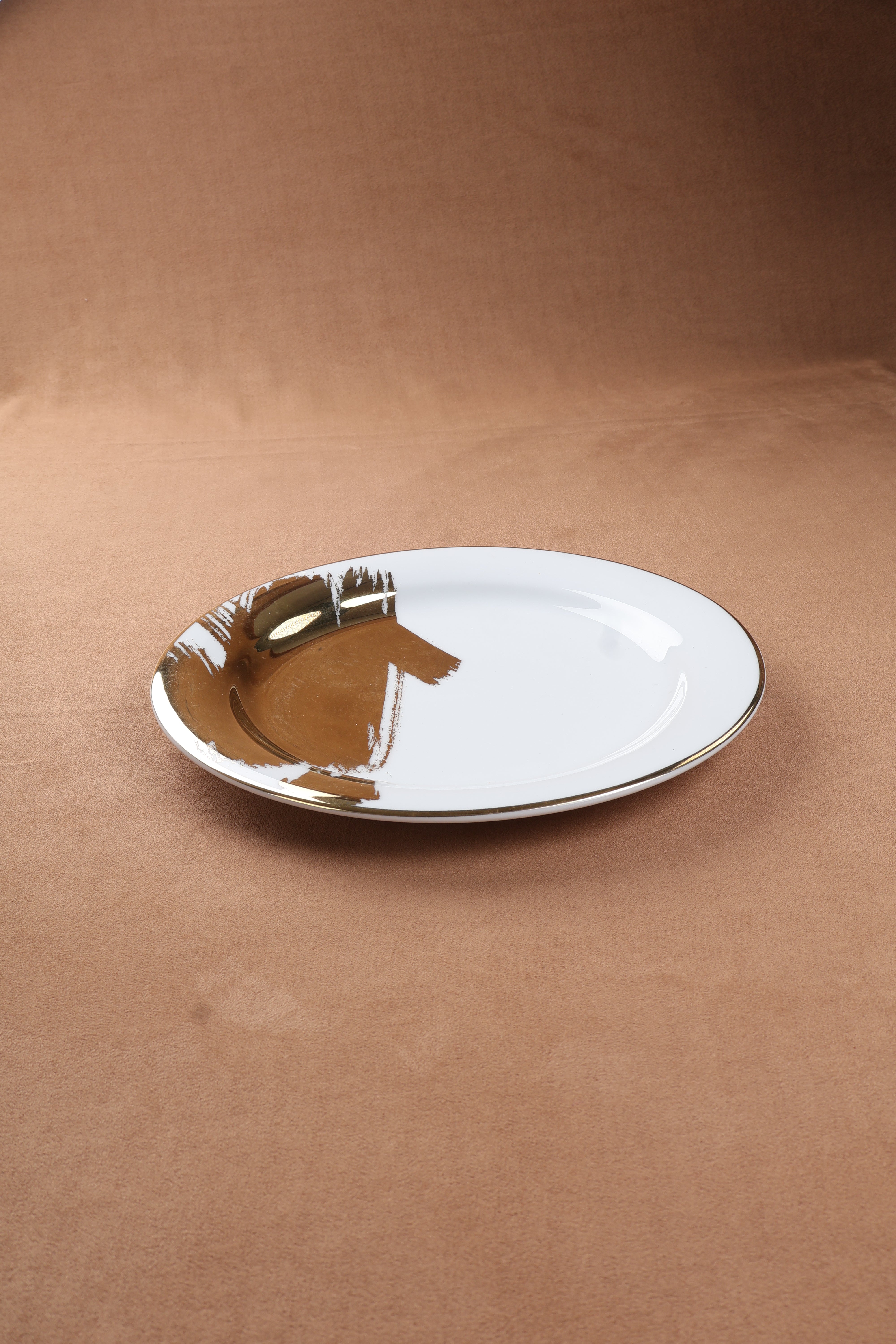 Identity Flat dinner plate