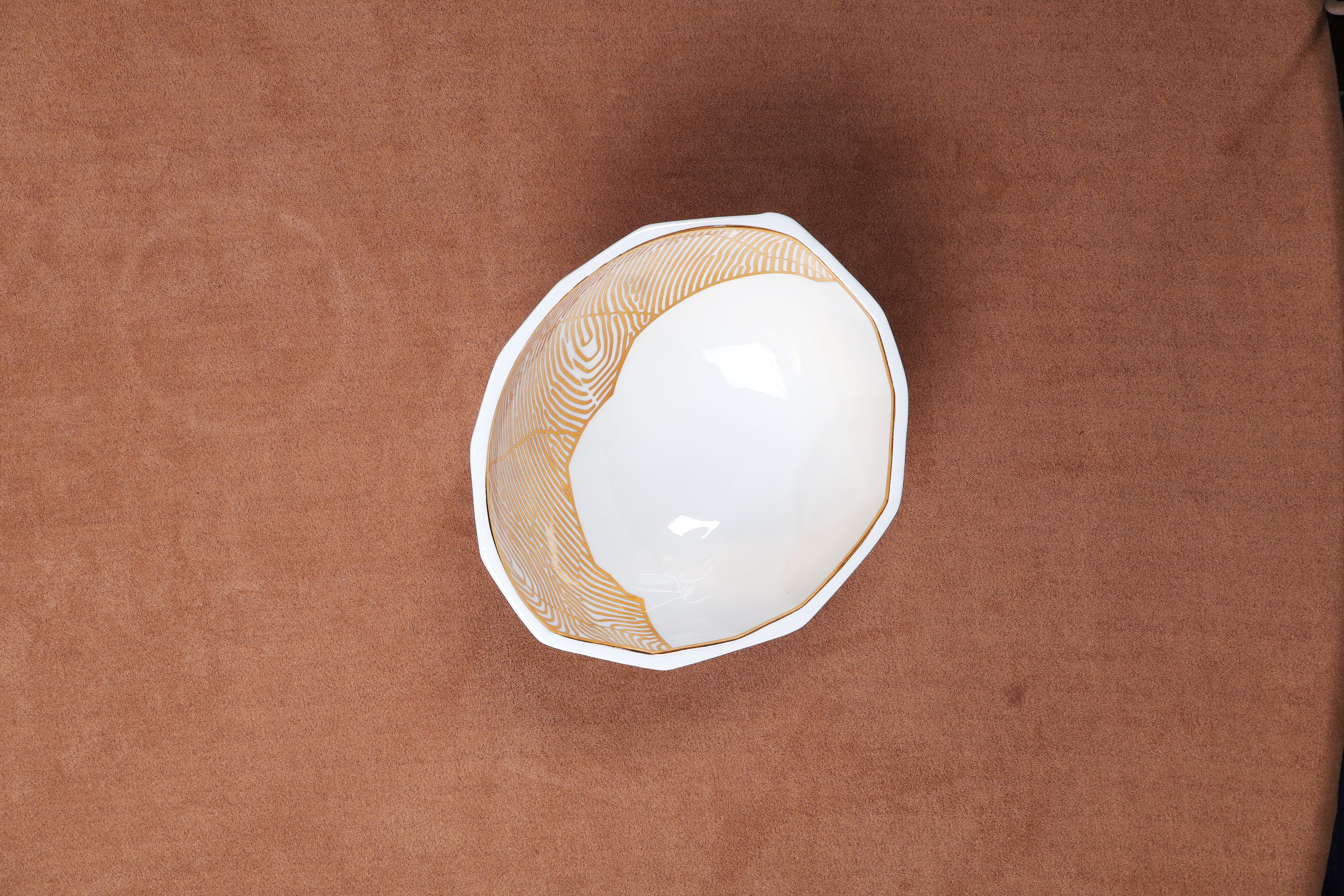 Identity serving dish Fingerprint design
