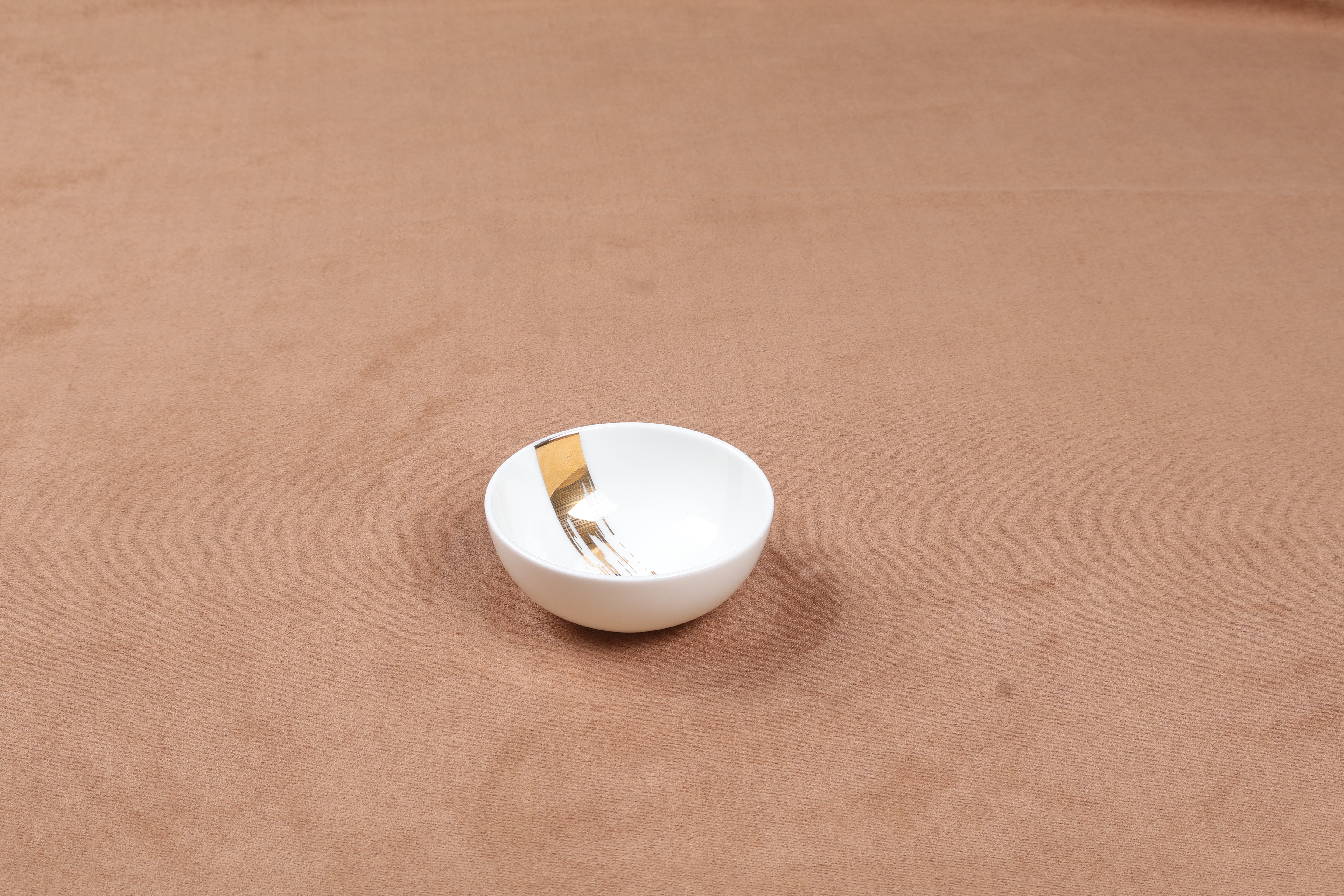 Identity chutney bowl
