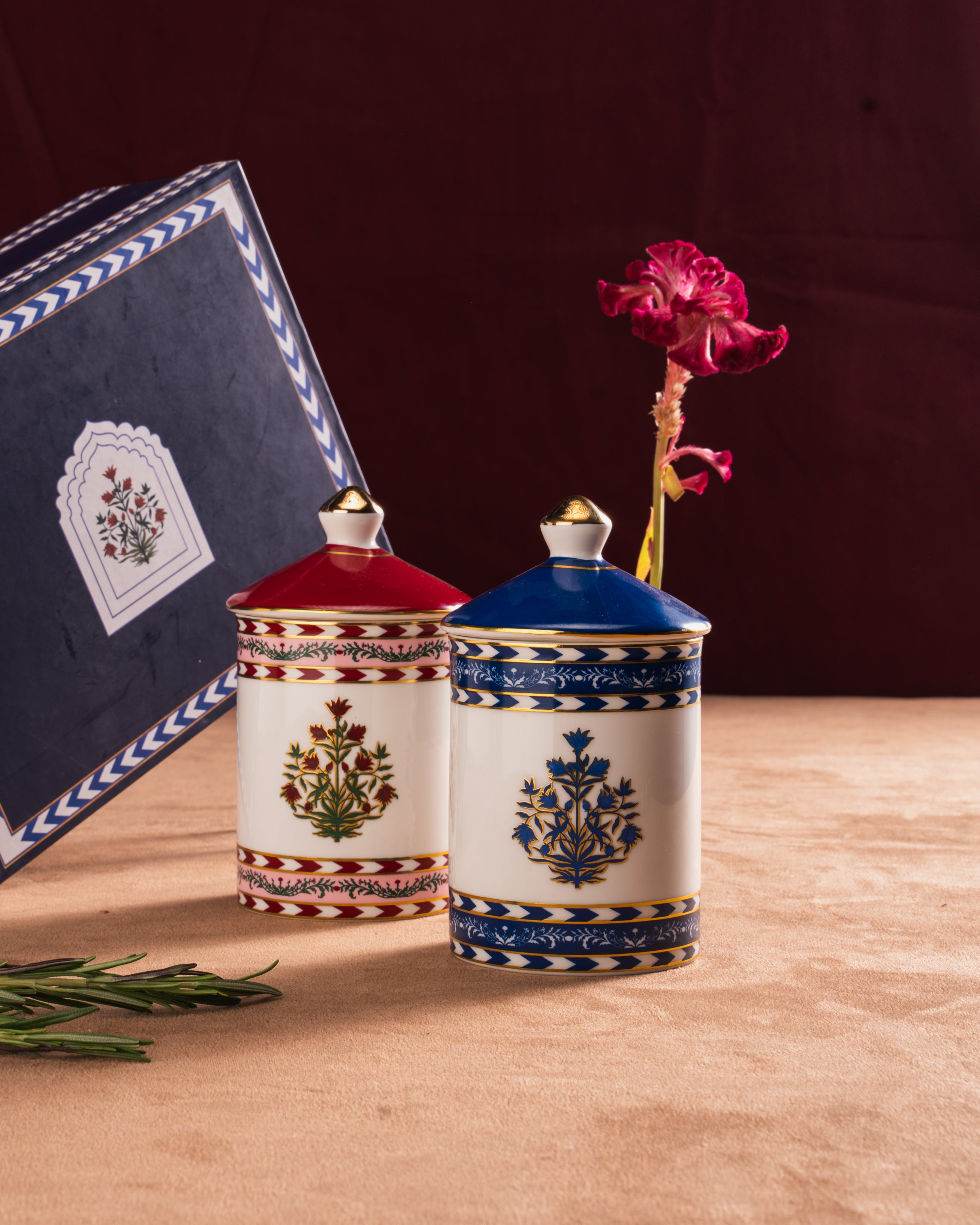 Amer Candleholders- Set of 2