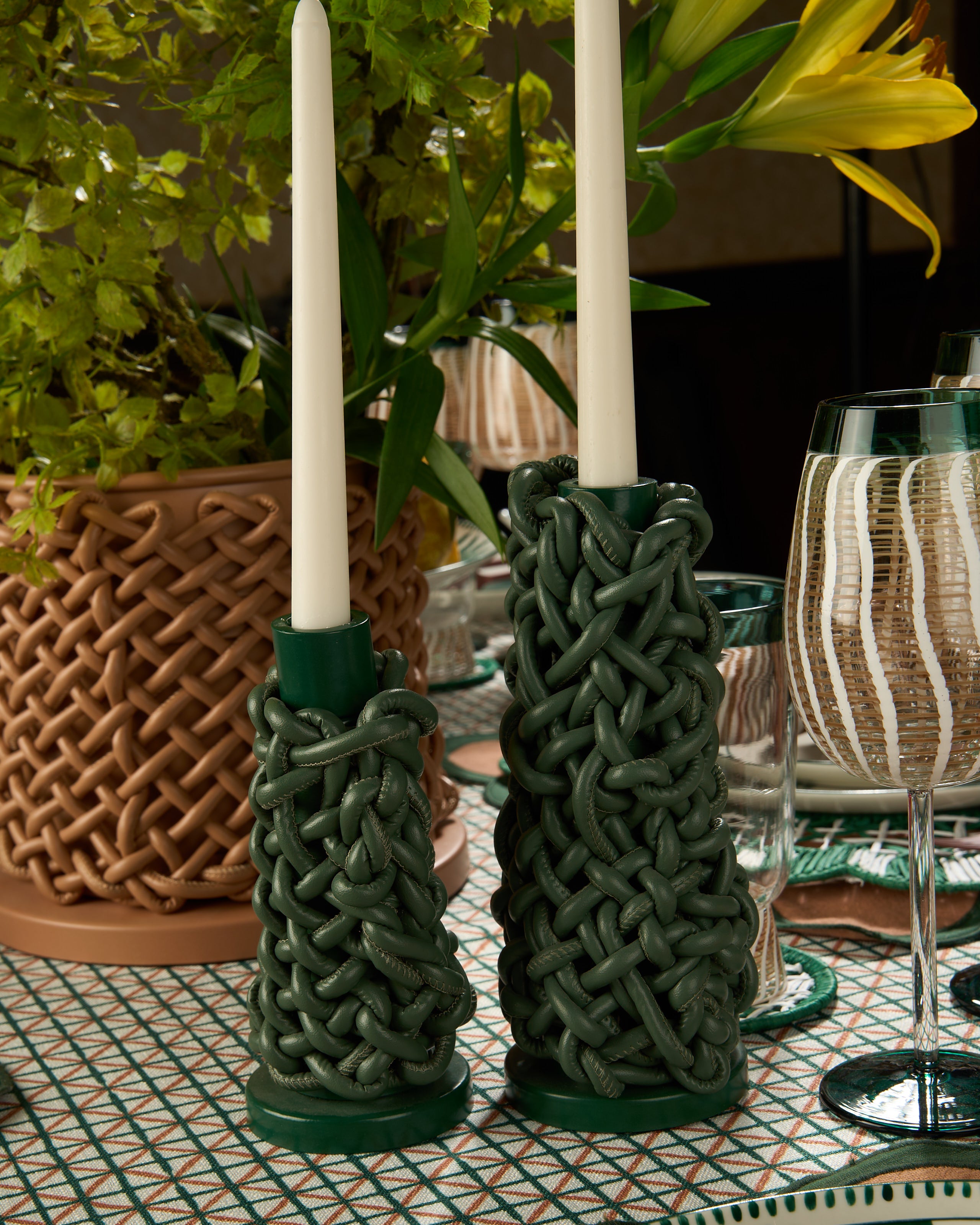 Tenkaya candle stand green big