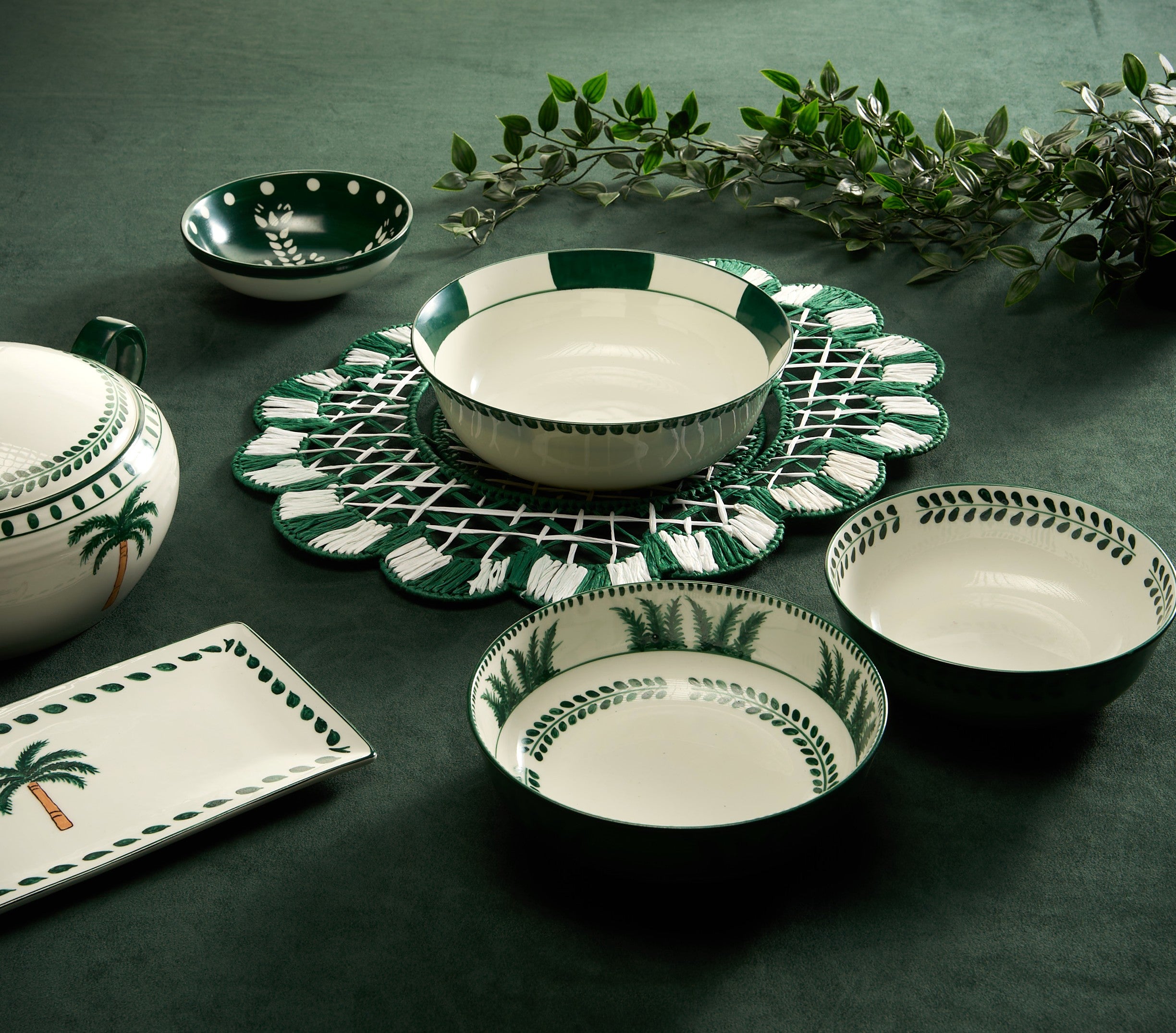 Tenkaya serving bowl medium 8"