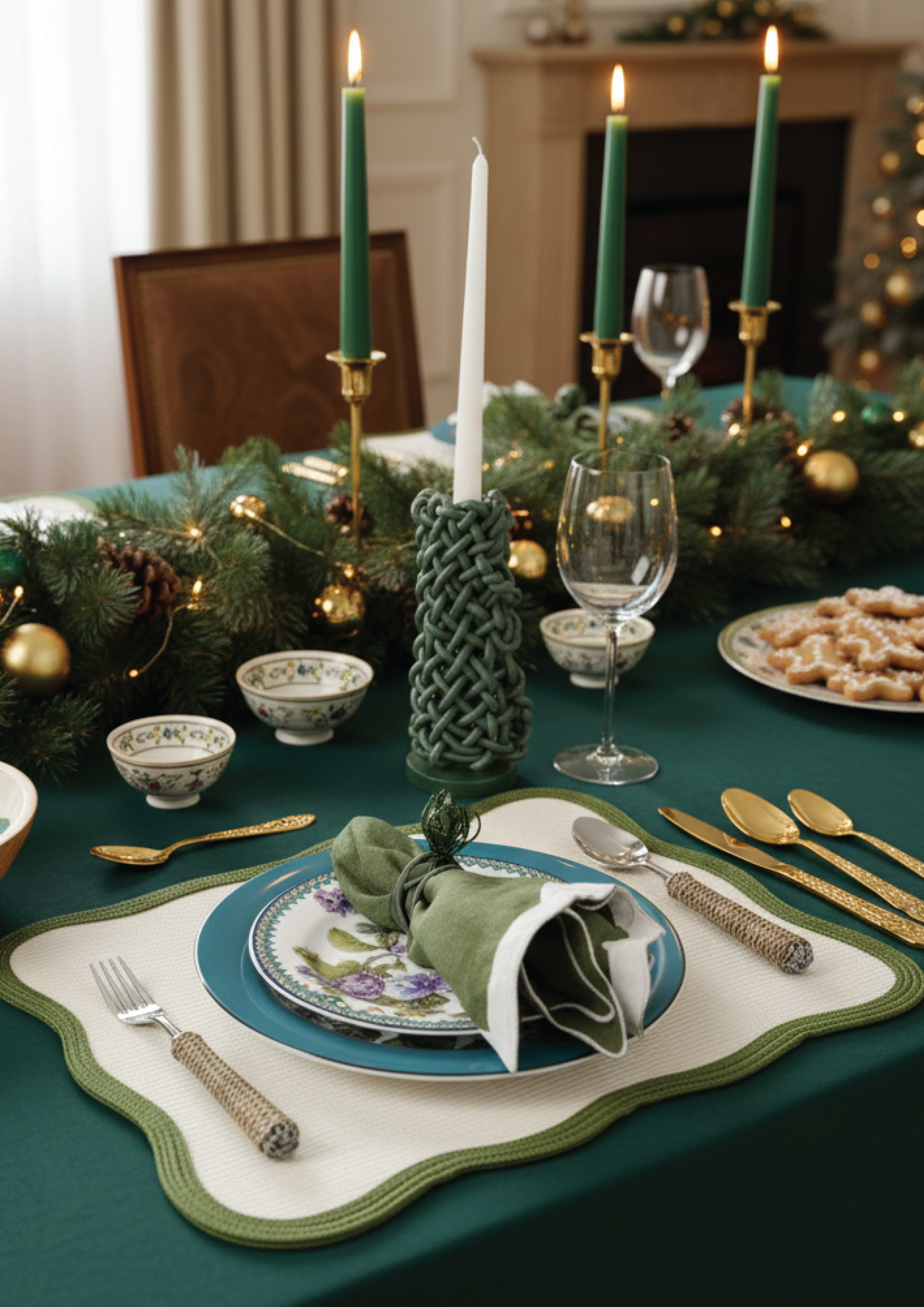 Scallop Green Placemat & Table Napkin