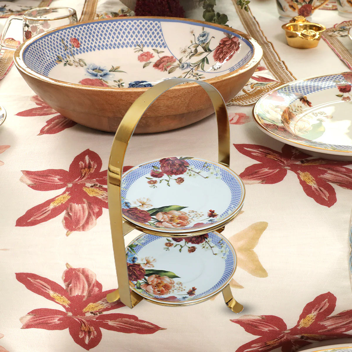 Victorian Romance Two-tier Metal Cake Stand with BB plates