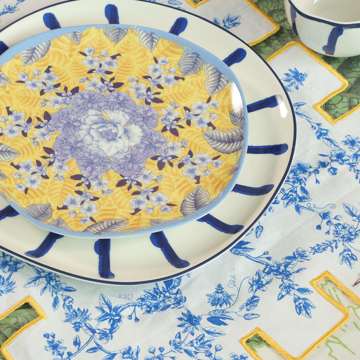 Jardin Linen Placemat- Yellow & Blue