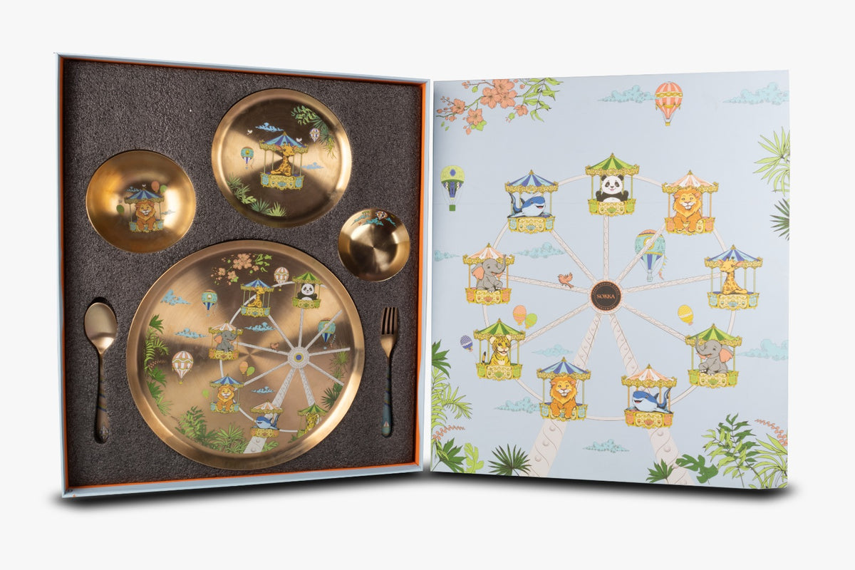 Kansa Children's Collection Set of 6 - Ferris Wheel & Giraffe kids dinner set by Sokka Tableware